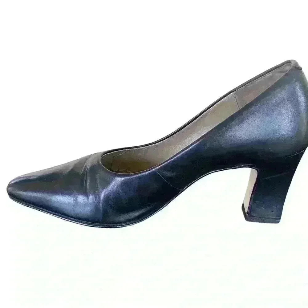 Pesaro Lenore Woman’s Size 8.5 Lucy Black Leather Slip On Pumps Brazilian made - Picture 10 of 11